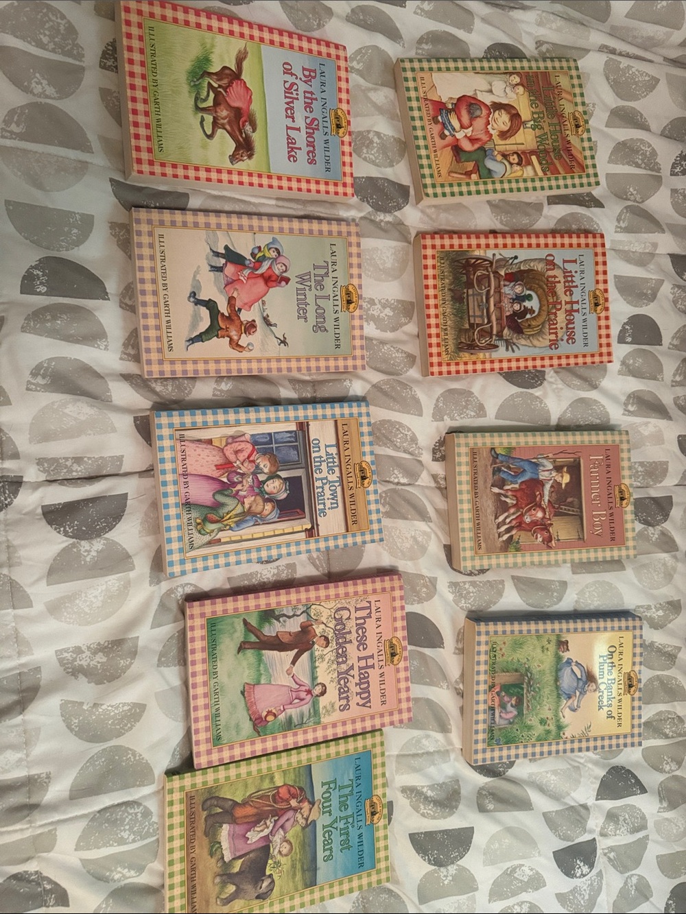 Little House Collection Paperback Classic Stories - Assorted Pastel Covers